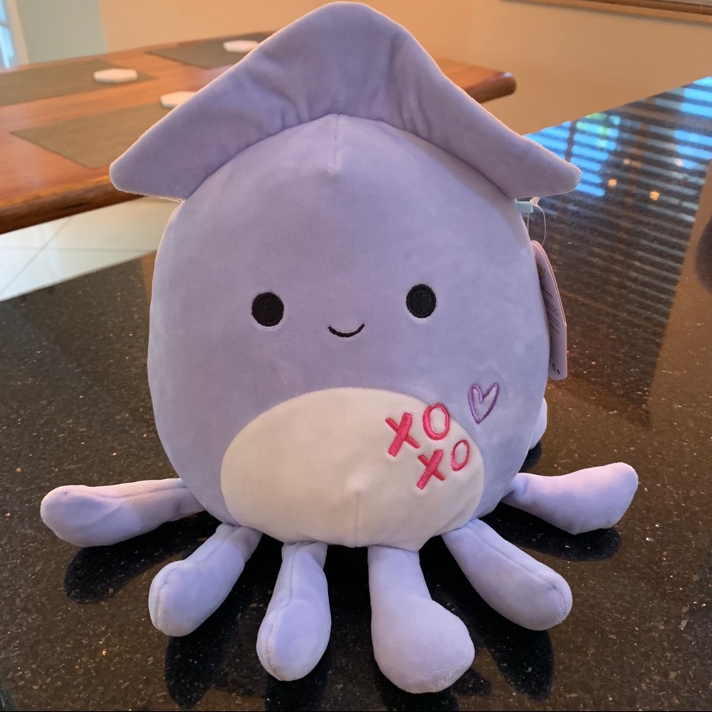 Squishmallow Stacy Squid 8 in - Picture 1 of 3